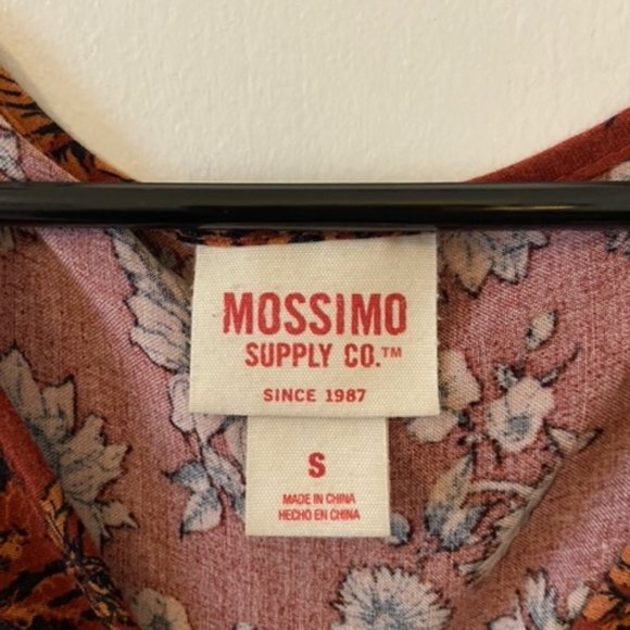 Women's Mossimo romper from Target, size S, burnt orange flower design - Picture 2 of 3